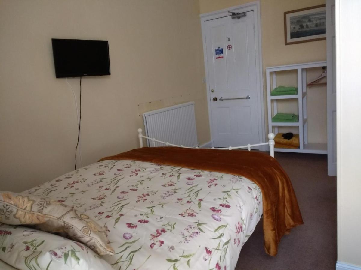 Lindores Guesthouse Peebles Esterno foto